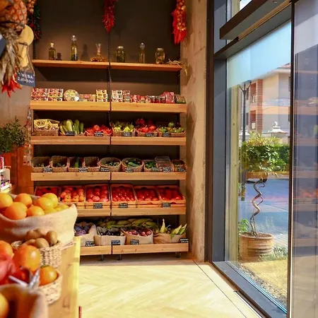 Montblanc Luxury Complex And 아파트 산콘스탄틴앤헬레나